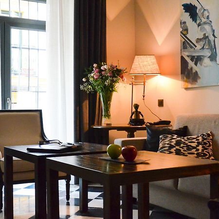 Aguilas5 Sevillasuites Eksteriør bilde